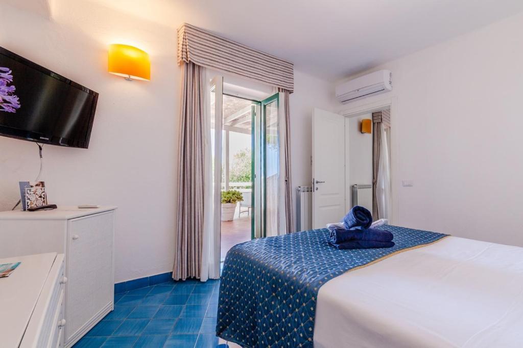 Paradiso Garden Resort Suite & Charme With Warm Thermalpools And Beach Ischia Esterno foto